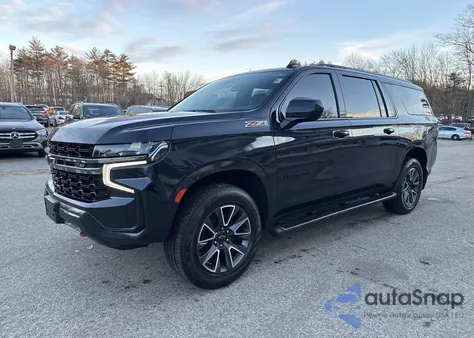 2021 Chevrolet Suburban 4Wd Z71 z USA, uszkodzony, nr VIN 1GNSKDKD8MR441975